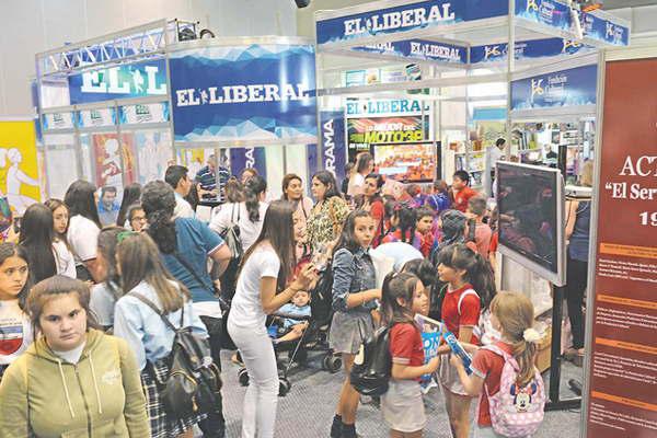 Con notable eacutexito cerroacute la IX edicioacuten de la Feria Provincial del Libro 2018