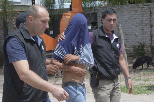 Definen suerte de Godines por crimen de Franco Chaacutevez en Quimiliacute