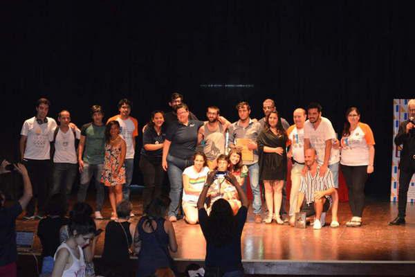 Cuerpoacutetesis y Afectado se impusieron en la Fiesta Provincial de Teatro 2018