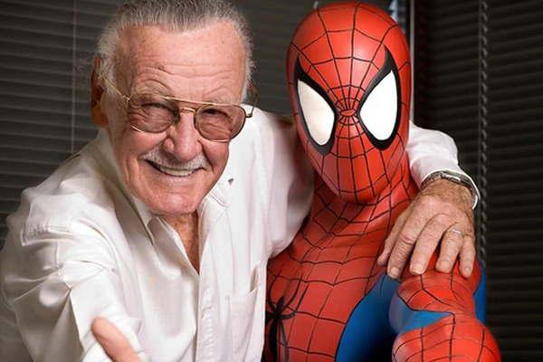 El mundo del coacutemic estaacute de duelo- murioacute Stan Lee