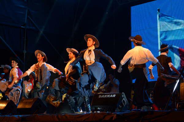 El 3 4 y 5 de enero todo el mundo bailaraacute chacareras