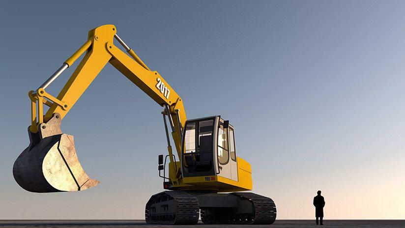 Hombre logra tumbar con fuegos artificiales una excavadora que trataba de demoler su casa