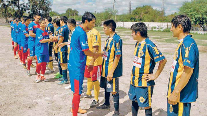 Mantildeana se define el campeonato del fuacutetbol amateur loretano