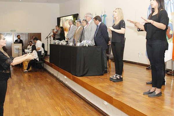 El Superior Tribunal agasajoacute a los empleados judiciales y anuncioacute concursos internos 