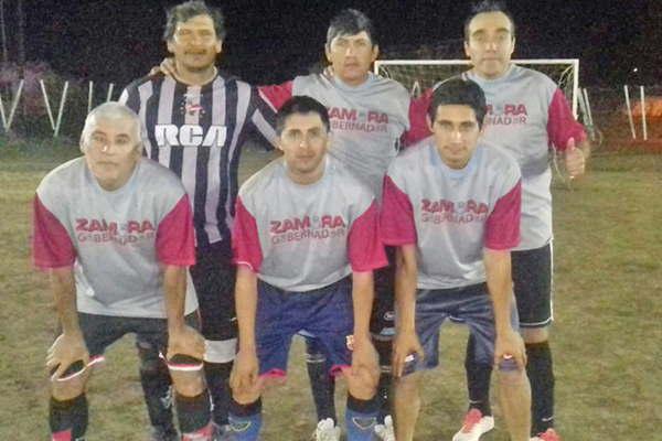 Mantildeana se juega la 7ordf de Papi Fuacutetbol