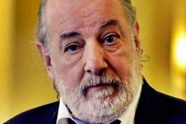 Investigan a autoridades de 71 constructoras que pagaron coimas 