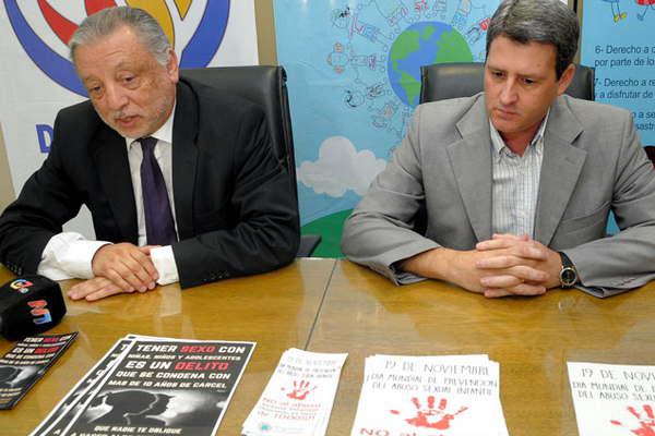 El 40-en-porciento- de las denuncias que recibe la Defensoriacutea son por abusos a menores