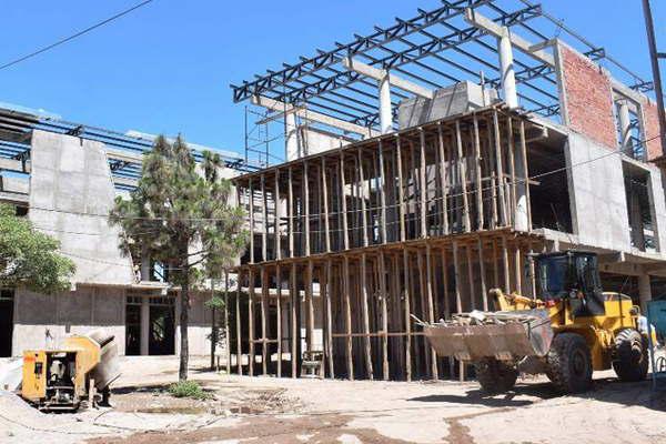 La obra edilicia del parque Norte cuenta con un 65-en-porciento- de avance