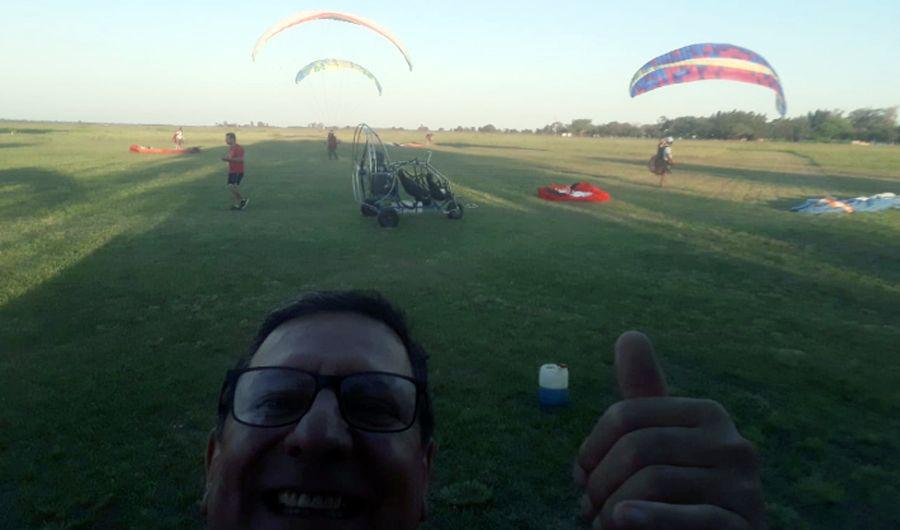 Parapente- cinco santiaguentildeos buscan sus licencias