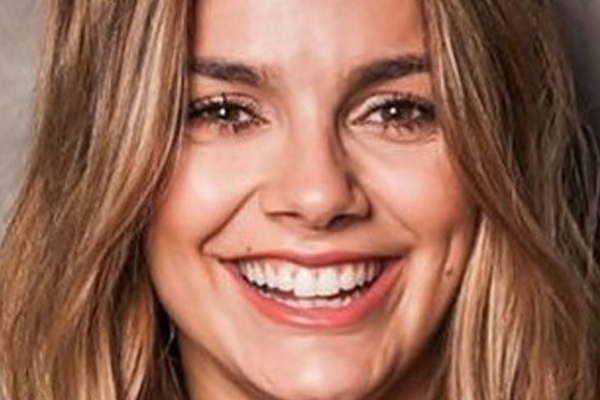 Natalie Peacuterez lanza su primer disco solista 