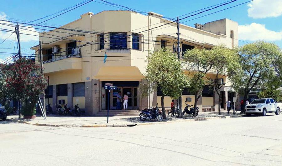 La Municipalidad de Quimiliacute pagoacute el bono de fin de antildeo a sus empleados