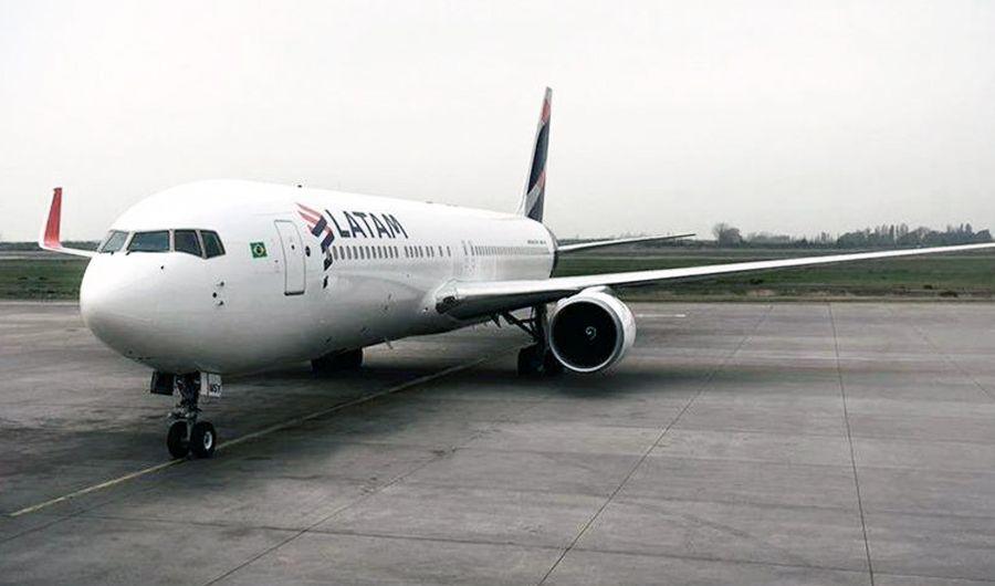 Nuevo vuelo hacia las Islas Malvinas desde Coacuterdoba seraacute anunciado en el G20