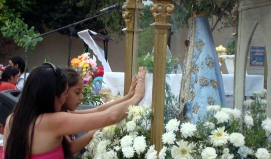 Mantildeana Friacuteas recibiraacute a la Virgen del Valle de Catamarca