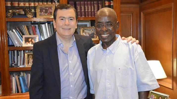 El gobernador Zamora recibió al padre Koffi Gilbert