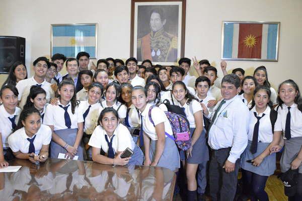 Establecimientos del interior destacaron un programa oficial