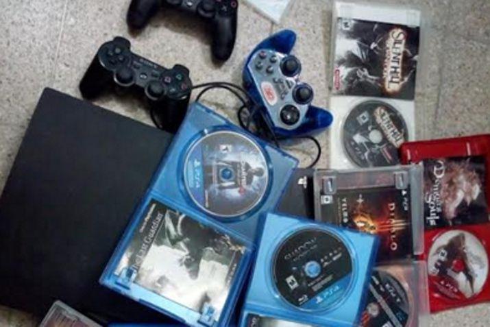 Vista de los elementos secuestrados por las autoridades de la Comisaría Sexta