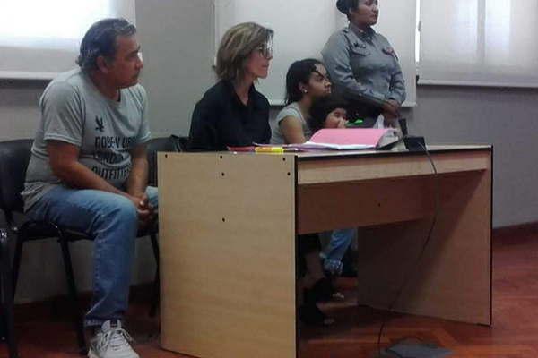 Un bonaerense continuaraacute preso acusado de quedarse con un bebeacute