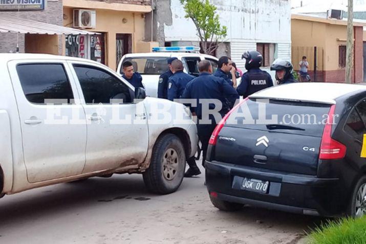 El incidente derivó en un amplio despliegue del personal policial de Añatuya