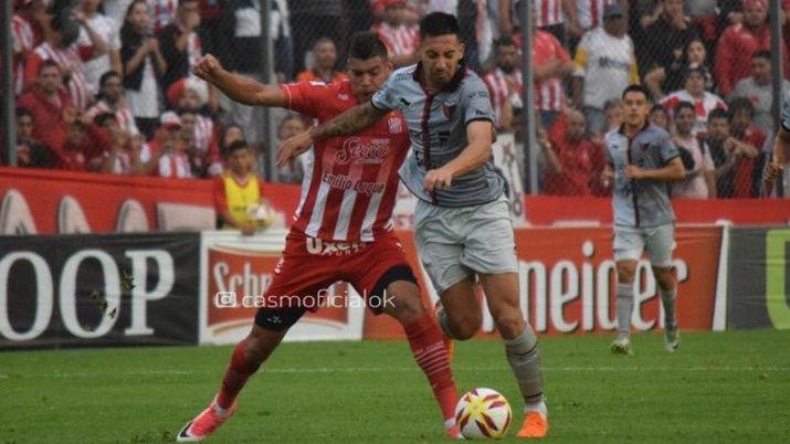 San Martiacuten y Coloacuten aburrieron en un empate sin goles