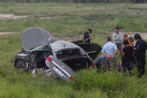 Nueve viacutectimas fatales en un traacutegico fin de semana tentildeido de sangre en la provincia