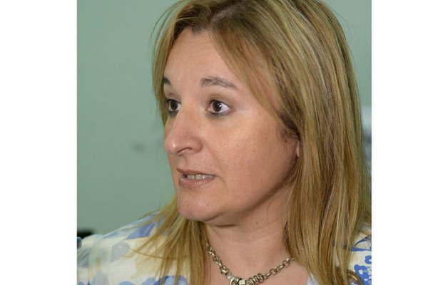 Hallan a portentildeo drogado en un boliche y con  152000