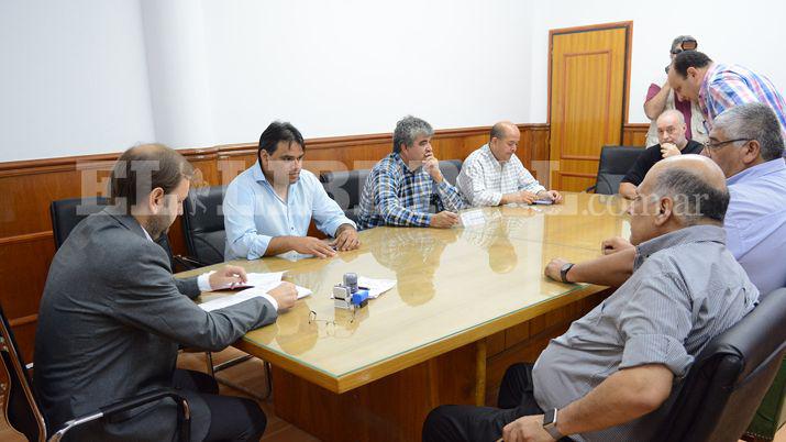 Empresas de transporte complicadas para pagar el aguinaldo a choferes