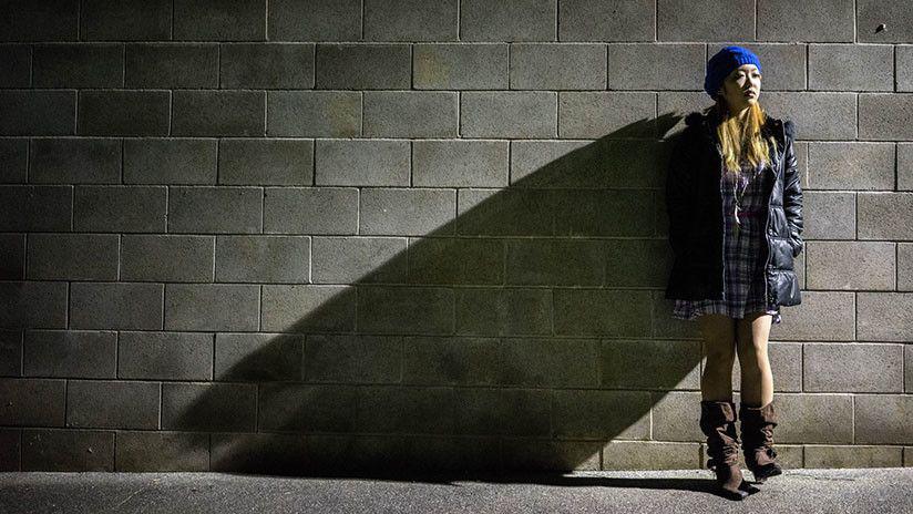 Video- Acosaba a una mujer y terminoacute noqueado en el piso