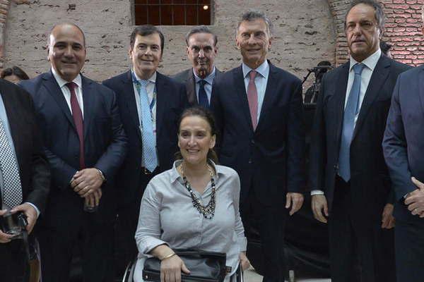 Zamora en la recepcioacuten al primer ministro de Italia Giuseppe Conte