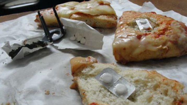 Fue demorada por pasar droga en una pizza para su cuntildeado detenido