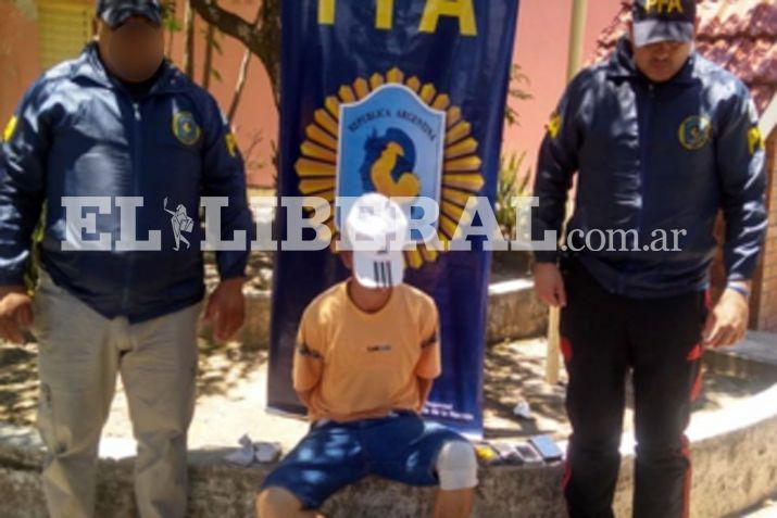 El acusado fue alojado en dependencias de Delegación Santiago del Estero de la Policía Federal Argentina (PFA)