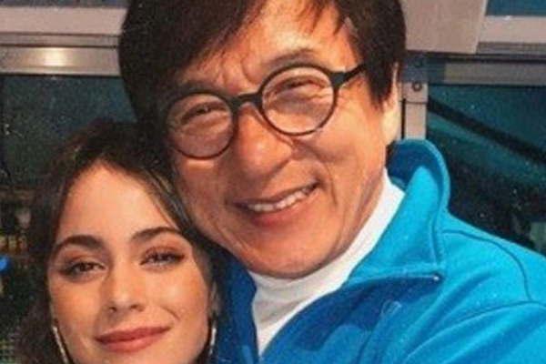 Jackie Chan escribioacute sobre su lado maacutes oscuro