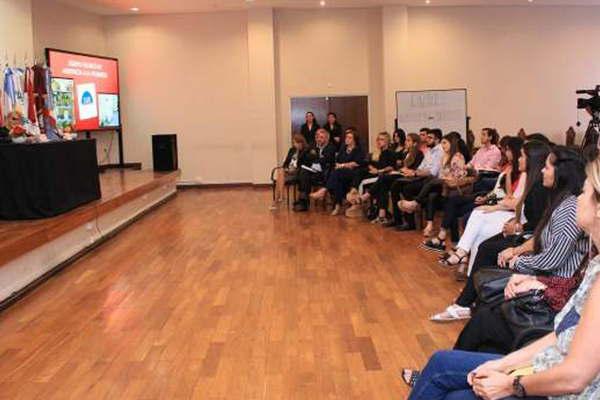 Cerca de 500 personas fueron asistidas por casos de violencia de geacutenero