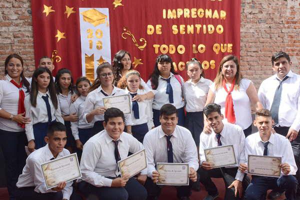 La Escuela Especial Sagrado Corazoacuten de Jesuacutes cerroacute su ciclo lectivo 2018