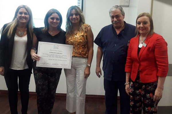 El Cepsi distinguioacute a Fundacioacuten Hamburgo por su firme apoyo