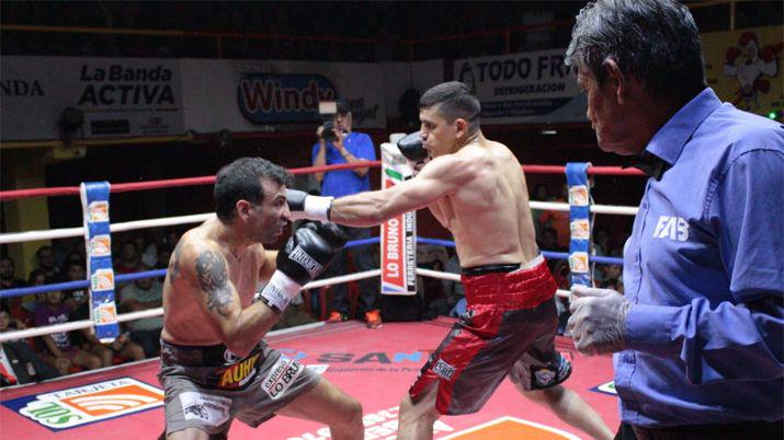 VIDEO Diego Diacuteaz Gallardo perdioacute por nocaut teacutecnico