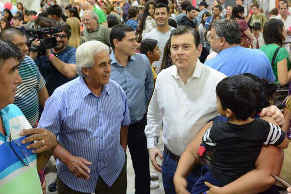 El gobernador Gerardo Zamora destacoacute el trabajo de consolidacioacuten del emprendedor santiaguentildeo