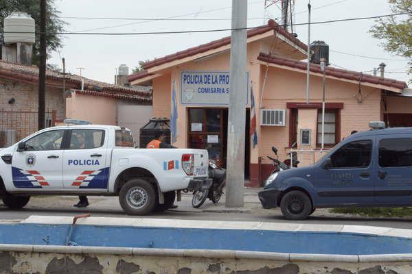 Mientras cenaban les robaron 70000 ropa celulares y otros bienes
