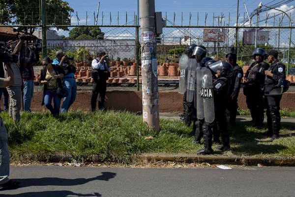 Nicaragua- obispos piden volver al diaacutelogo