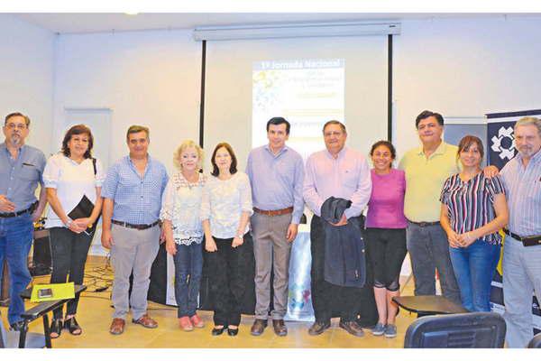 Lanzaron el Instituto de Investigacioacuten y Proyectos de la Economiacutea Social y Solidaria