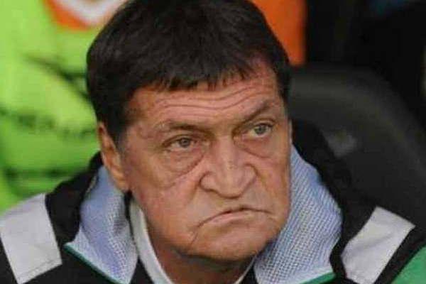 Falcioni dirigiraacute a Banfield frente a Unioacuten