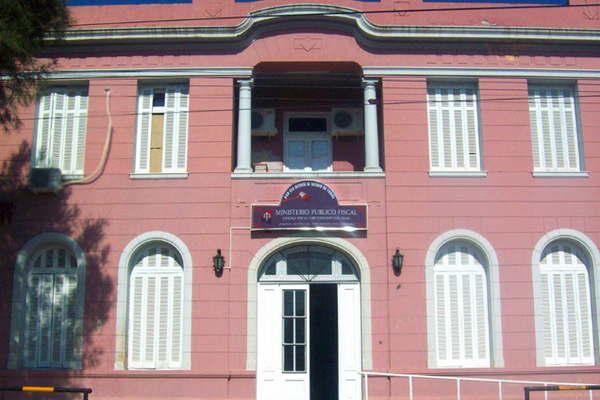 Empleada domeacutestica devolvioacute dinero que habiacutea hurtado a una jubila