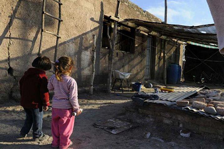 El índice se basa en el anlisis de privaciones no monetarias