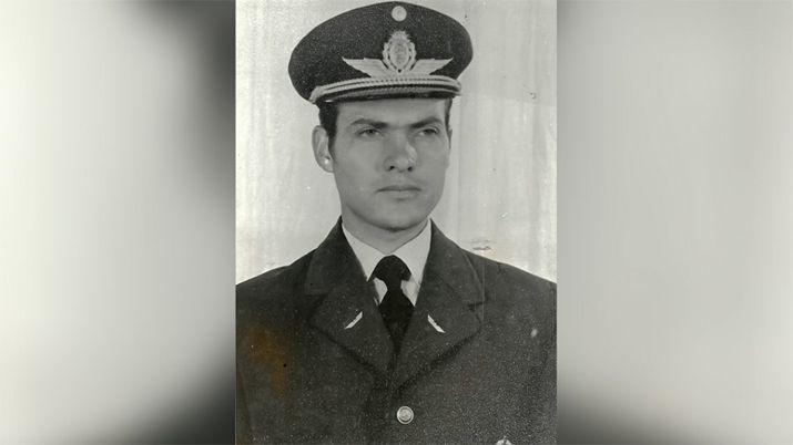 Llegan los restos del primer combatiente en ser sepultado en el continente