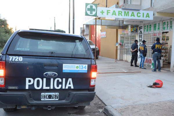 Cayoacute el duentildeo de una farmacia por supuesta venta de psicofaacutermacos sin recetas en Lavalle al 1800