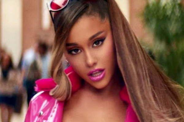 Ariana Grande bate records con su uacuteltimo videoclip  
