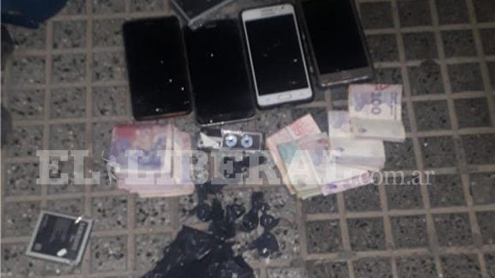 Demoran a cuatro menores con bagullos de marihuana y 6000