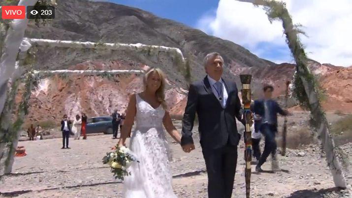 El gobernador de Jujuy se casoacute en medio de una ceremonia de pueblos ancestrales
