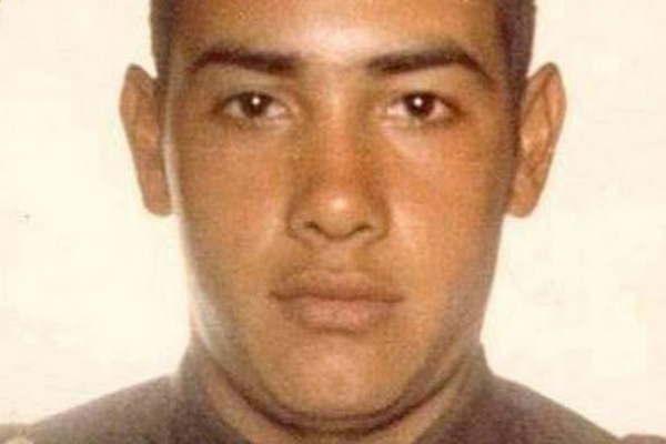 Identificaron al soldado cordobeacutes Ramoacuten Cabrera caiacutedo en Malvinas