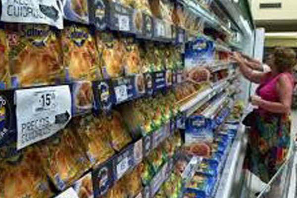 Nueva tanda de aumentos de hasta el 15-en-porciento- en productos baacutesicos de la canasta alimenticia 