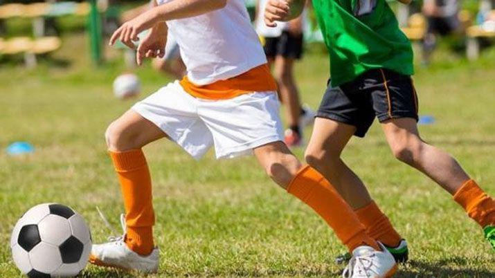 Le partieron la mandiacutebula tras pelear en un partido de fuacutetbol